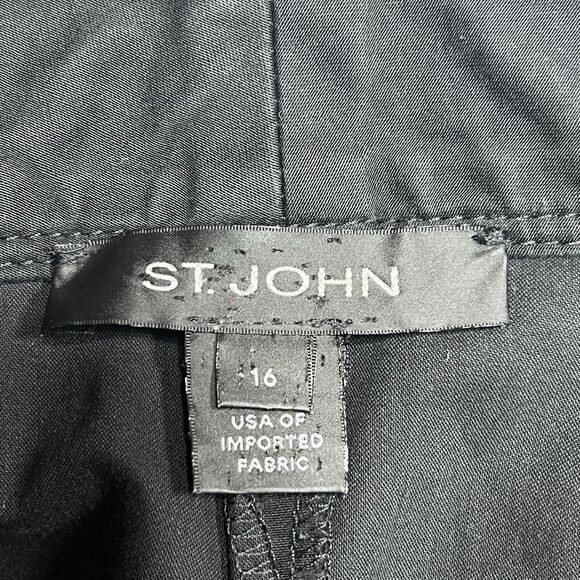 St John Collection Cropped Pants Womens Size 16 Black Capri Pockets Inseam 22” - Picture 12 of 12